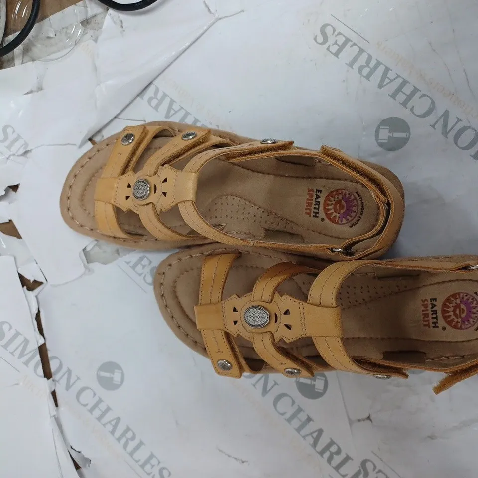 BOXED EARTH SPIRIT GENUINE LEATHER SANDALS UK 6