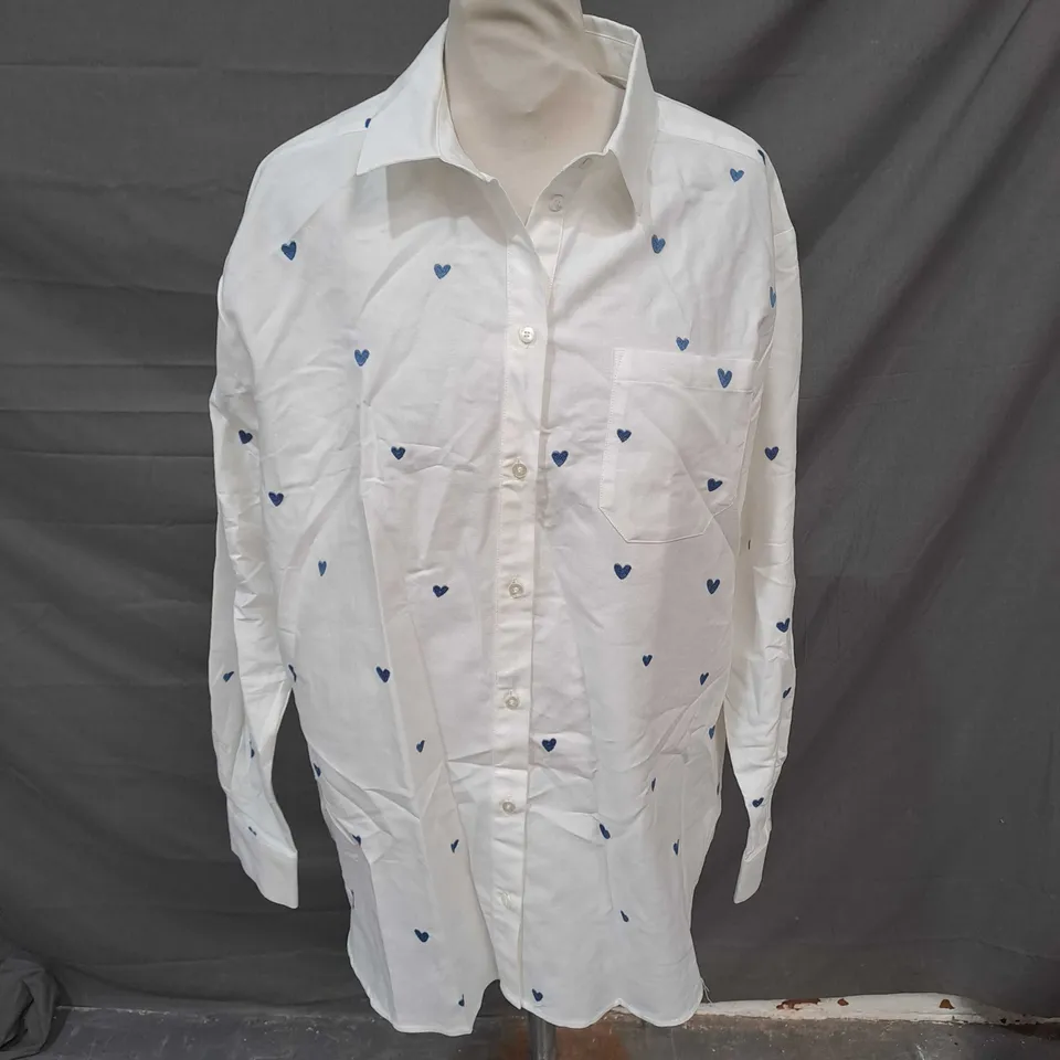 SEZANE SHIRT WHITE WITH BLUE HEARTS SIZE EU 38