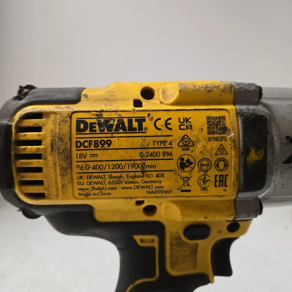 DEWALT DCF899 18V XR BRUSHLESS IMPACT DRIVER