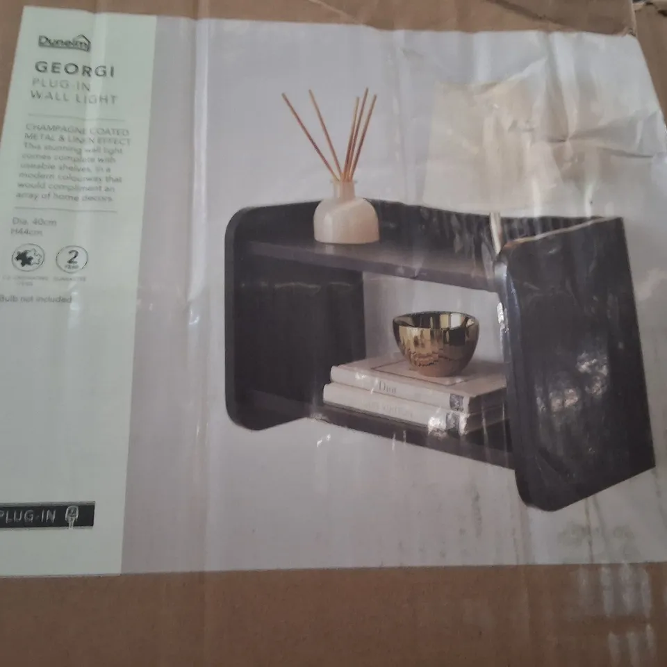 BOXED GEORGI PLUG-IN WALL LIGHT