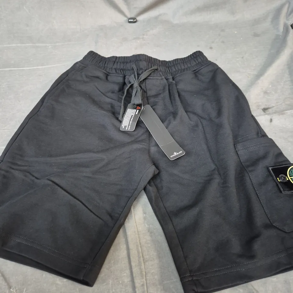 STONE ISLAND CARGO SHORTS - SIZE UNSPECIFIED 