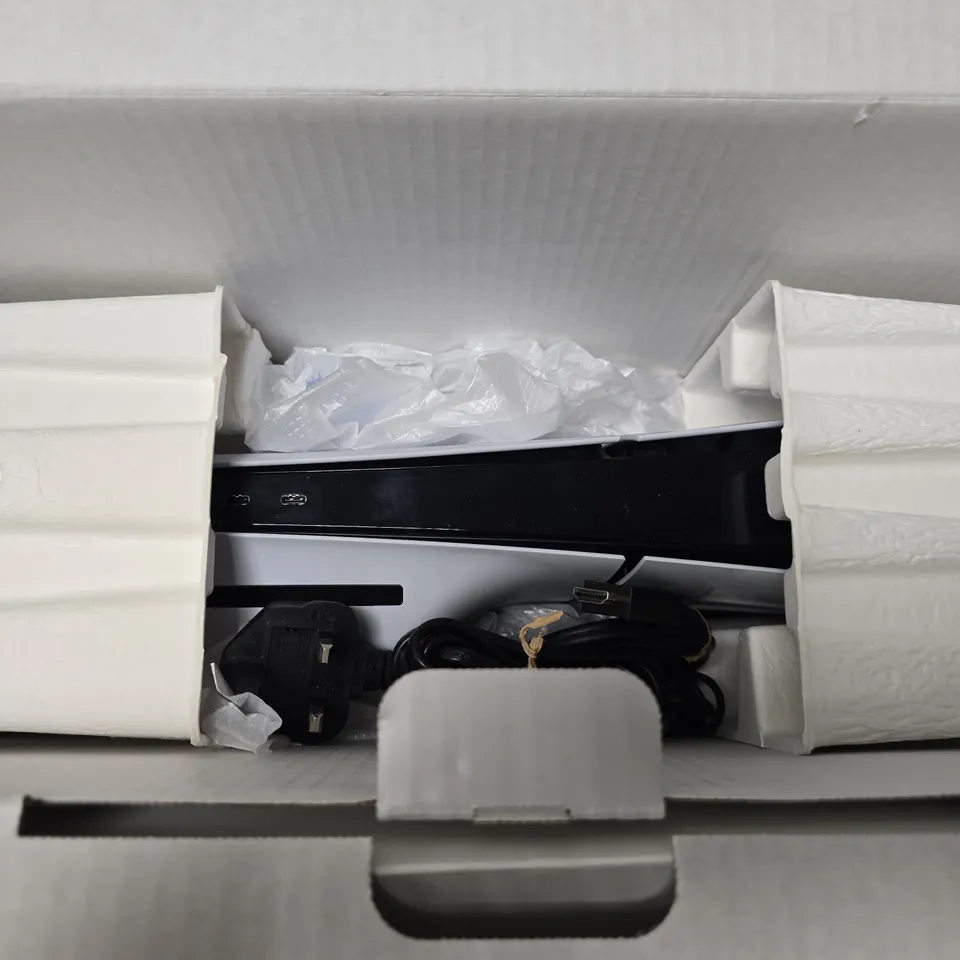 BOXED SONY PLAYSTATION 5 WITH DISC TRAY
