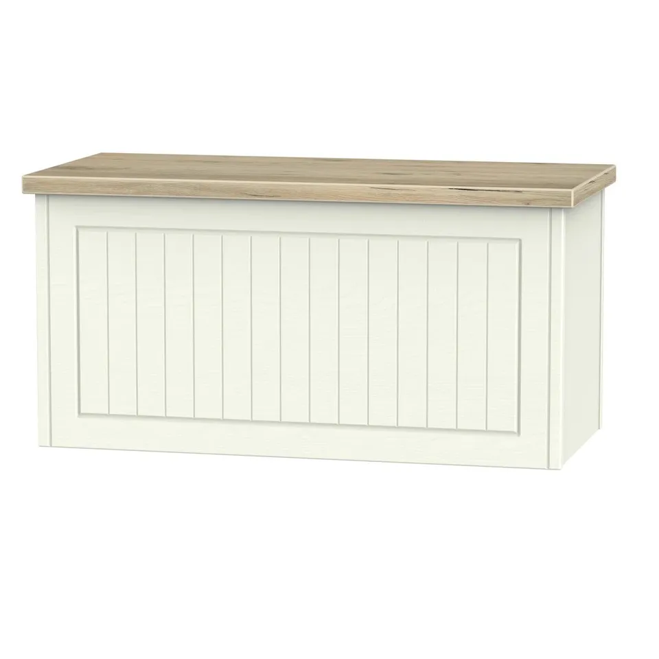 BOXED FULLY ASSEMBLED ZENFIELD BLANKET TRUNK (1 BOX)