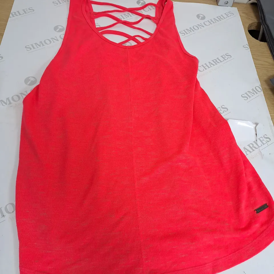 SWEATY BETTY RED VEST SIZE XL
