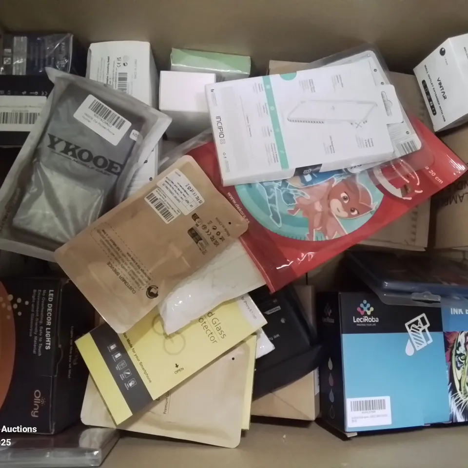 BOX CONTAINING LARGE AMOUNT OF MIXED BOXED ELECTRONIC ITEMS PHONE ACCESSORIES ETC.