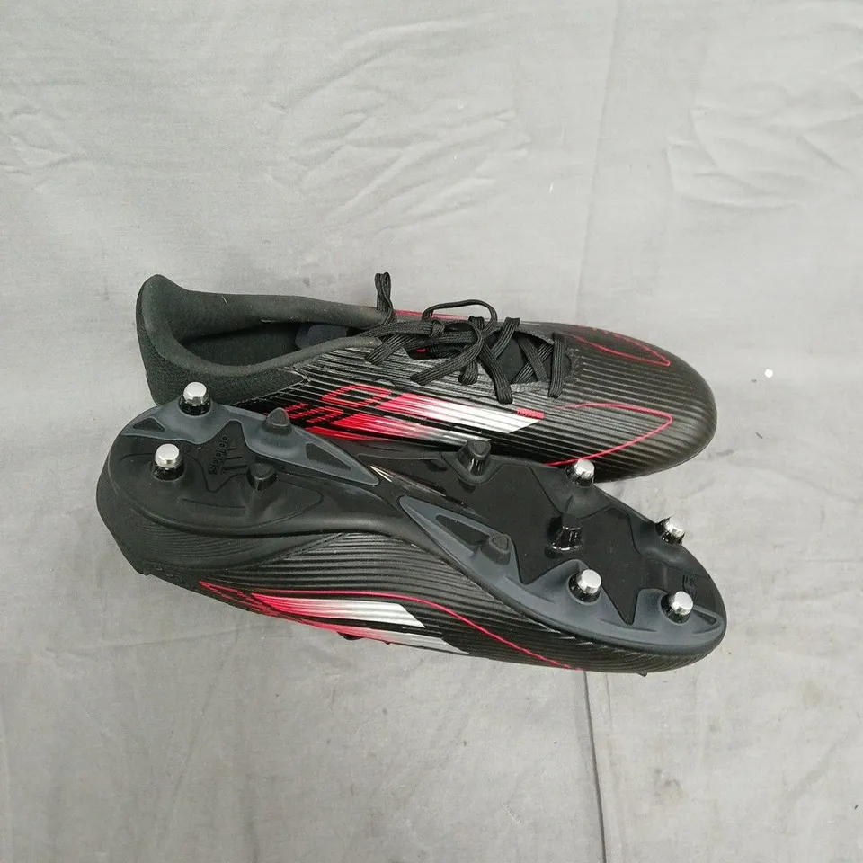 ADIDAS F50 SEAGUE SOFT GROUND FOOTBALL BOOTS IN BLACK/RED SIZE 10