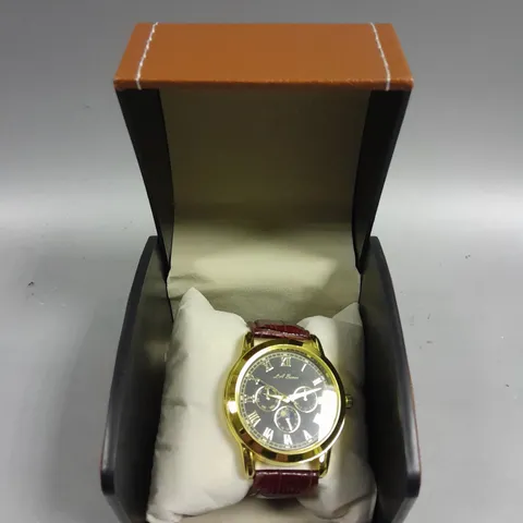 MENS LA BANUS WATCH – GOLD COLOUR CASE – LEATHER STRAP