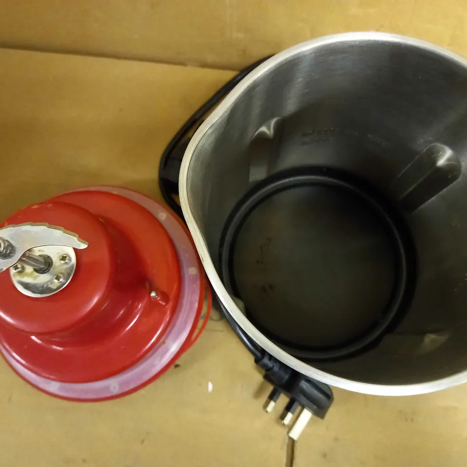 MORPHY RICHARDS SAUTE AND SOUP COMPACT