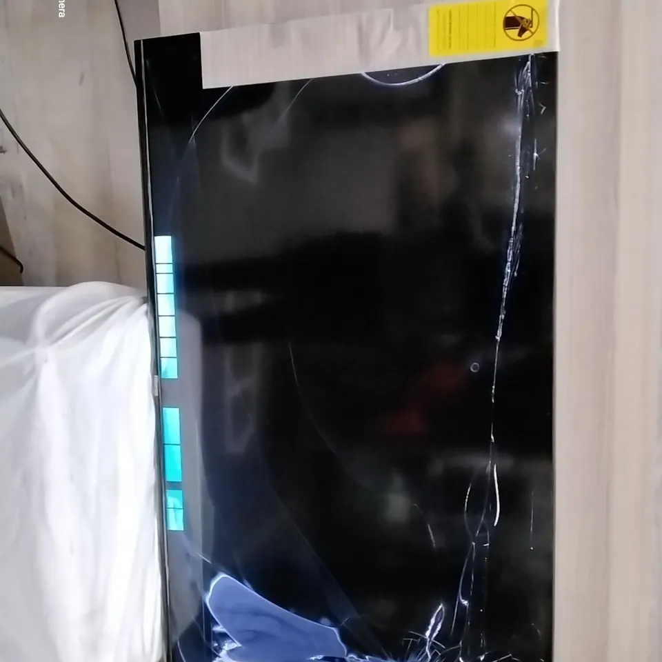 HISENSE ROKU TV 4K HDR SMART TV R7 SERUES 50"