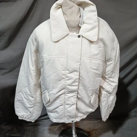LULULEMON INSULATED OVERSIZED COLLARED JACKET β XS, CREAM/WHITE (UK XS)