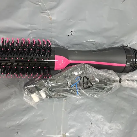 REVLON ONE-STEP VOLUMIZER