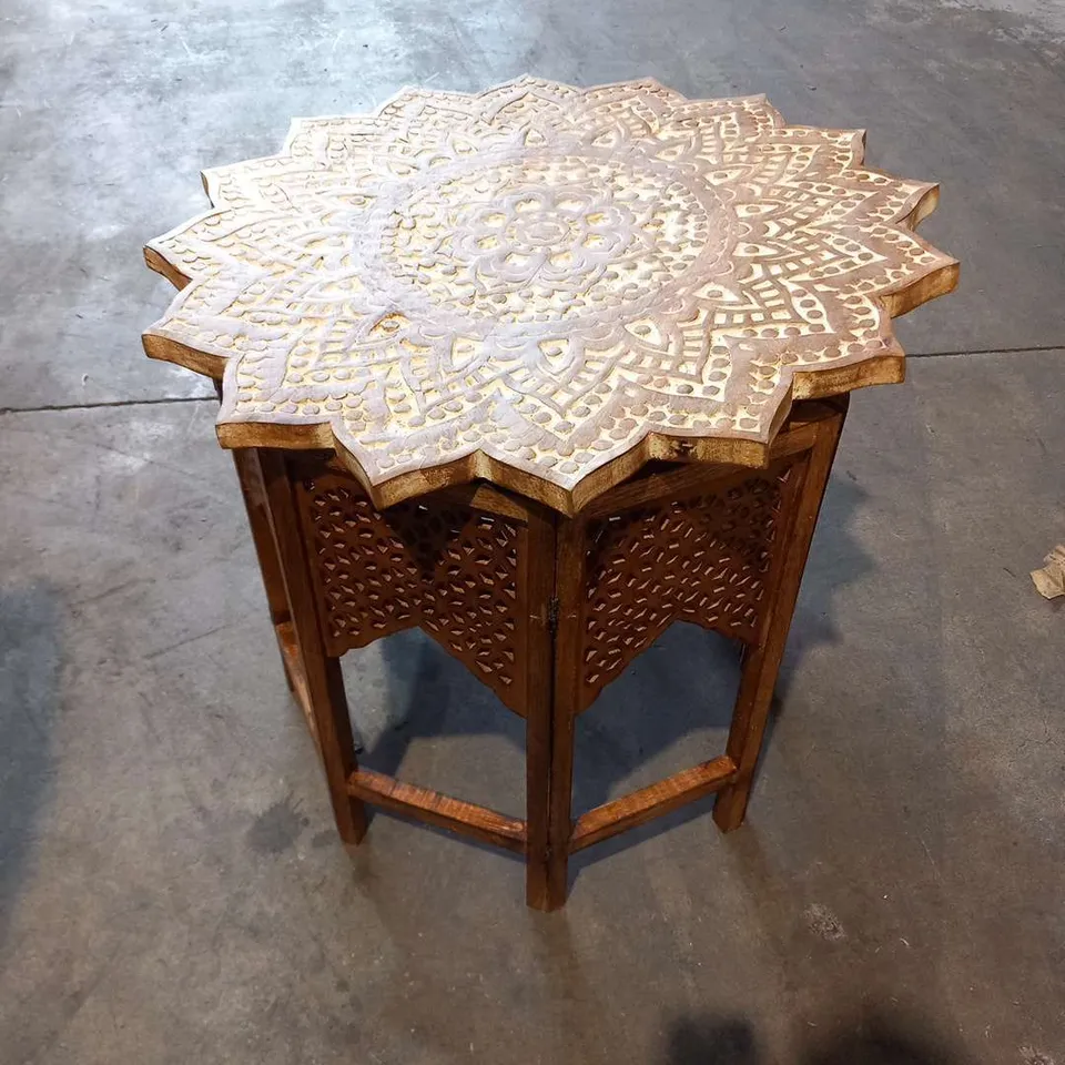 HAND CARVED FLORAL SHAPE MANGO WOOD TABLE (SIZE 66X66X56 CM)