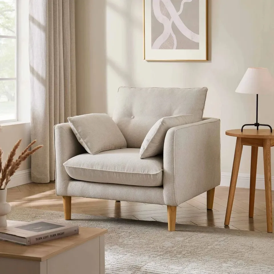 BOXED DUSK SHOREDITCH ARMCHAIR - NATURAL (1 BOX)