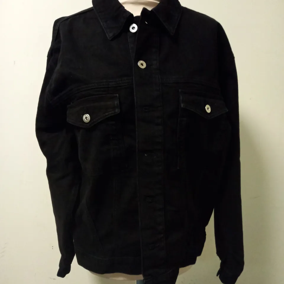 COLLUSION BLACK OVERSIZED UNISEX DENIM JACKET - SIZE M