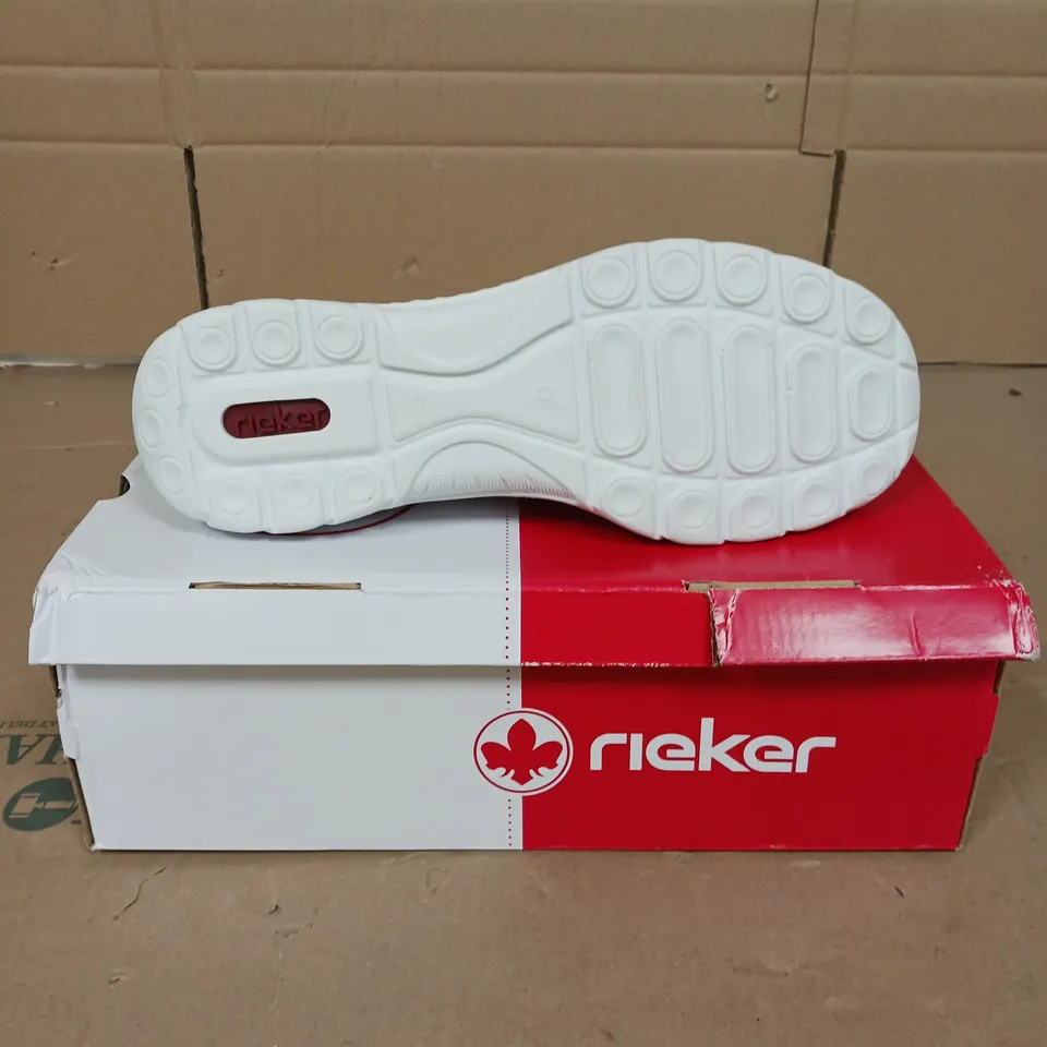 RIEKER SIDE ZIP TRAINERS WHITE SIZE 8