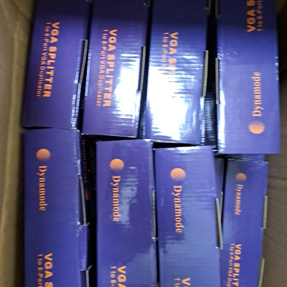 15 BOXED DYNAMODE VGA SPLITTER 1 TO 8 PORT BGA DUPLICATORS