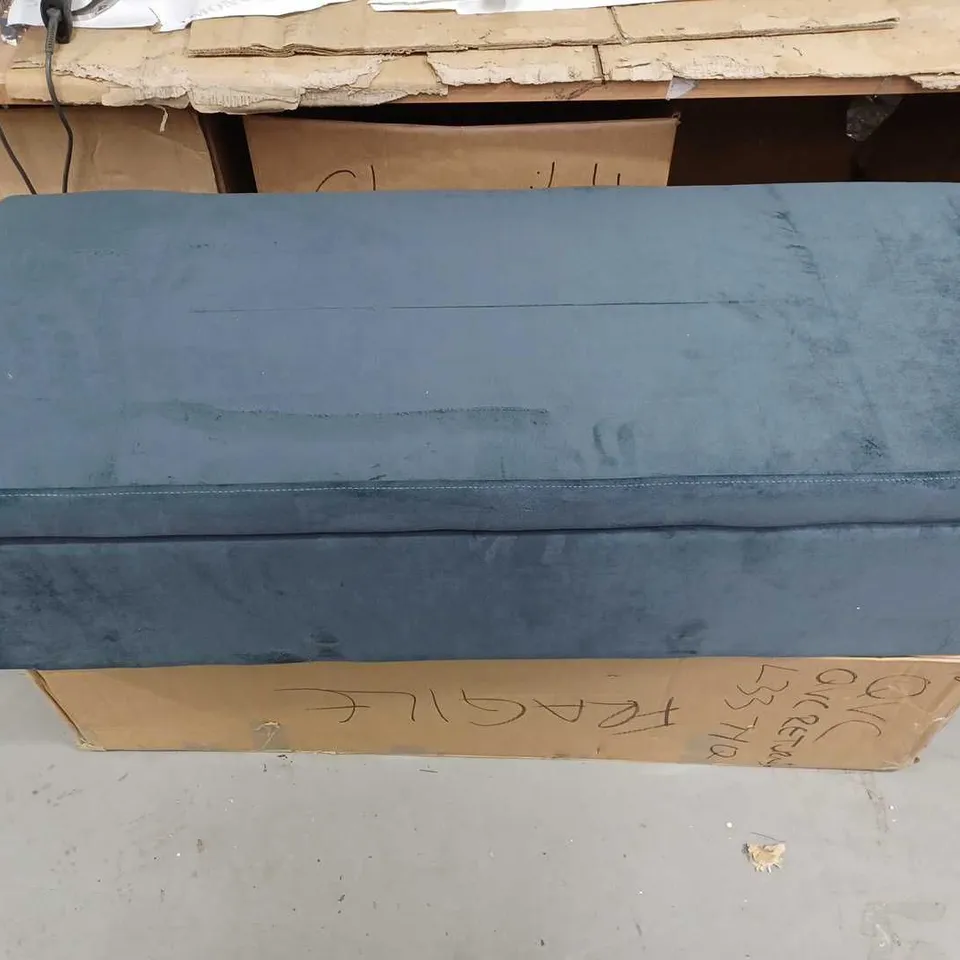MIDNIGHT BLE VELVET OTTOMAN STORAGE BENCH