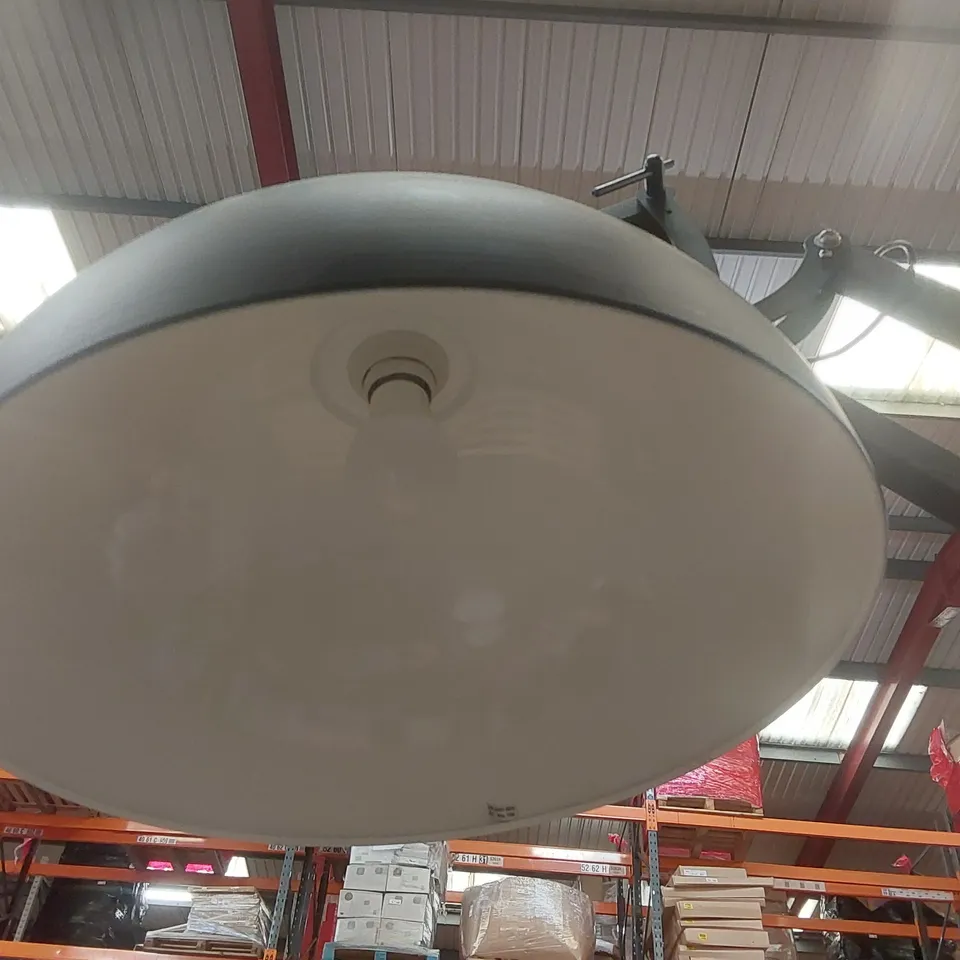 LARGE DESIGNER ADJUSTABLE INDUSTRIAL-STYLE FLOOR LAMP