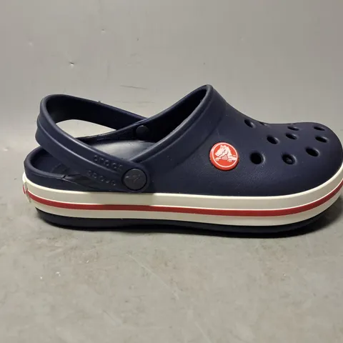 CROCS CROCBAND CLOG KIDS IN NAVY - SIZE UK C13