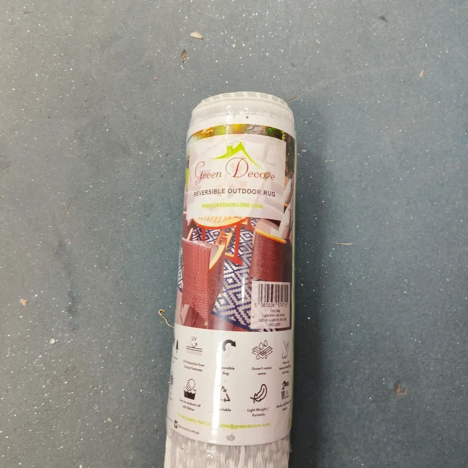 GREEN DECORE REVERSIBLE OUTDOOR RUG – ROLL