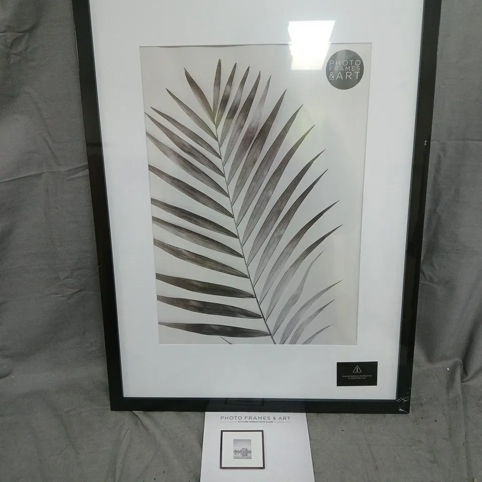 PHOTO FRAMES & ART A2 FOR A3 PICTURE FRAME IN BLACK
