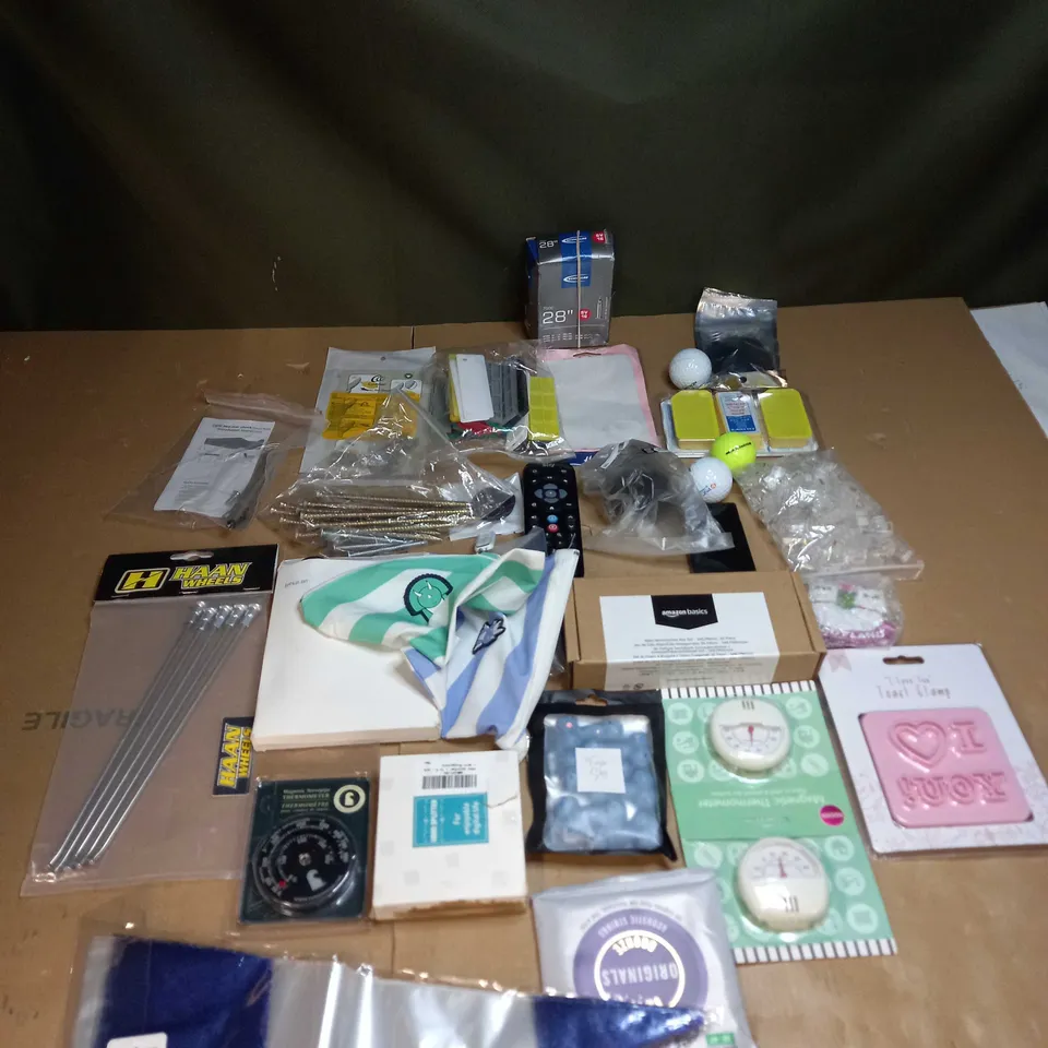 LOT OF ASSORTED ITEMS TO INCLUDE GOLF BALLS, REMOTE CONTROLS AND ASSORTED SCREWS