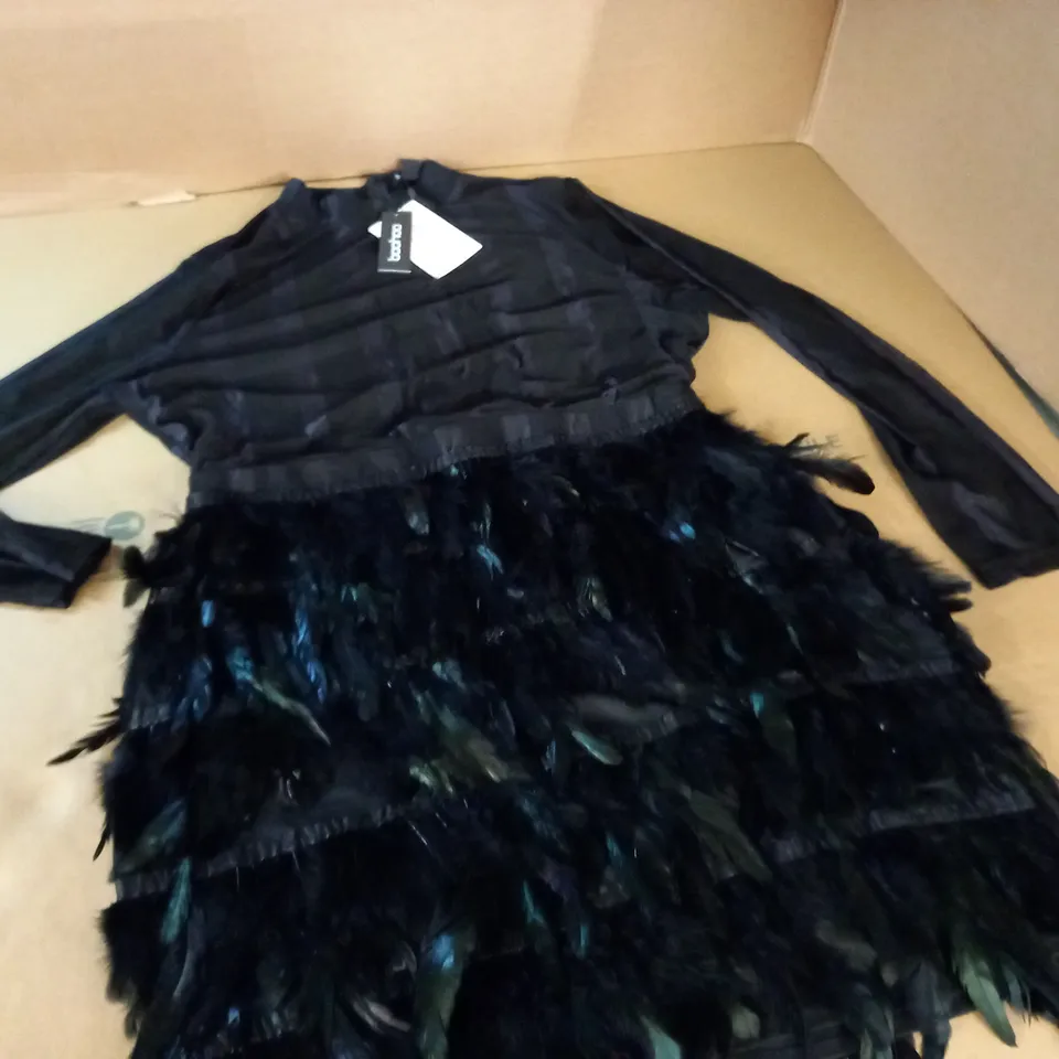 BOOHOO HIGH NECK FEATHER SKIRT MINI DRESS - 18