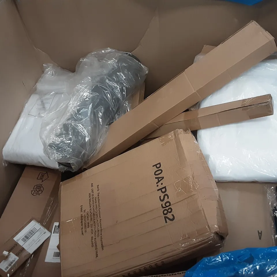 PALLET OF ASSORTED PRODUCTS INCLUDING KUMO YUMCARB RICE COOKER, WEI XIANG BIONIC TRIMMER, HAOYUNTE, ANGEL SHIELD TOILET SEAT, DRENKY SHOWER RAIL, SUNDEE TOILET SEAT 