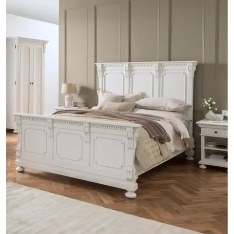 BRAND NEW BOXED HOMES DIRECT 365 BAKERSFIELD KING BED FRAME (4 BOXES)