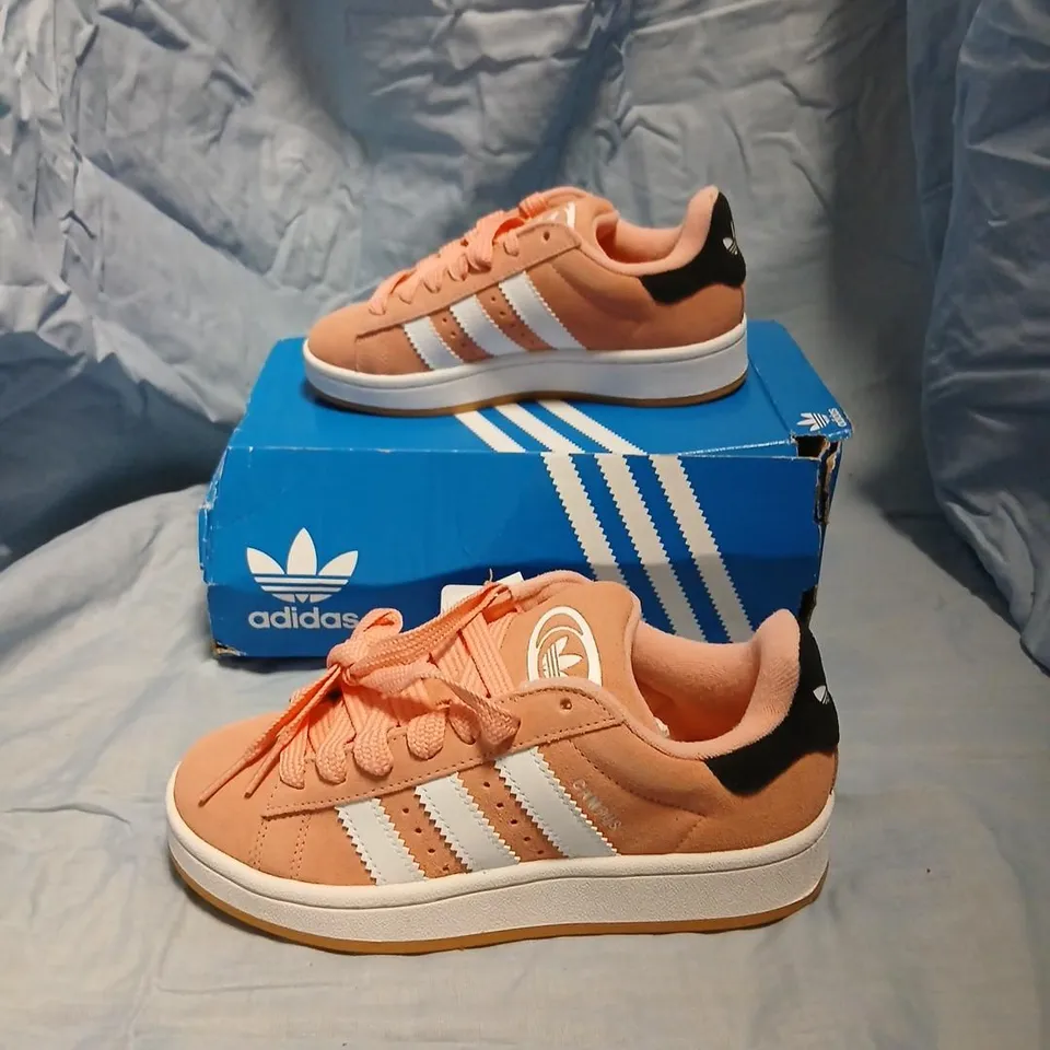 ADIDAS CAMPUS SNEAKERS - PINK SUEDE, UK 3 (US 3.5)