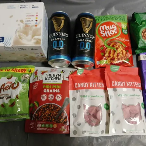 LOT OF 10 ASSORTED FOOD AND DRINK ITEMS TO INCLUDE CANDY KITTENS SWEETS AND AYMES NOURISHMENT SHAKES