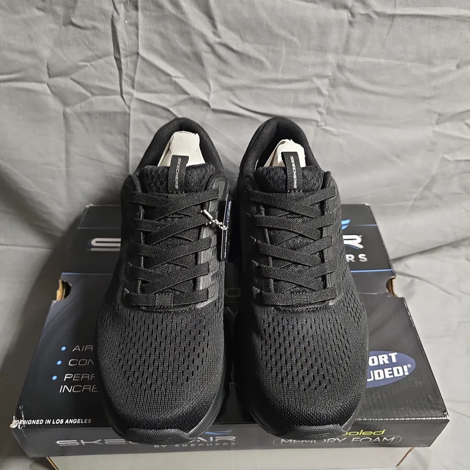 BOXED PAIR OF SKECH-AIR BY SKECHERS MEN'S RUNNING SHOES – BLACK, MEMORY FOAM - UK SIZE 6.5