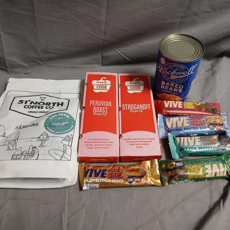 APPROXIMATELY 10 ASSORTED FOOD ITEMS TO INCLUDE - COFFEE, SIMPLY COOK AND BAKED BEANS 