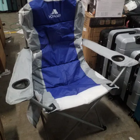 VOYAGER PADDED CAMPING CHAIR - WITH CUP HOLDER AND SIDE POCKETS - BLUE