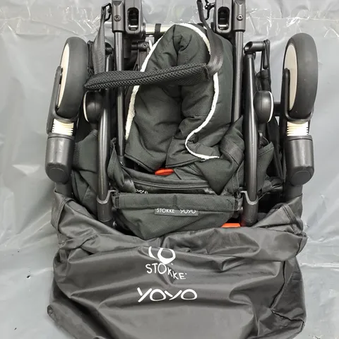 STOKE YOYO PRAM IN BLACK