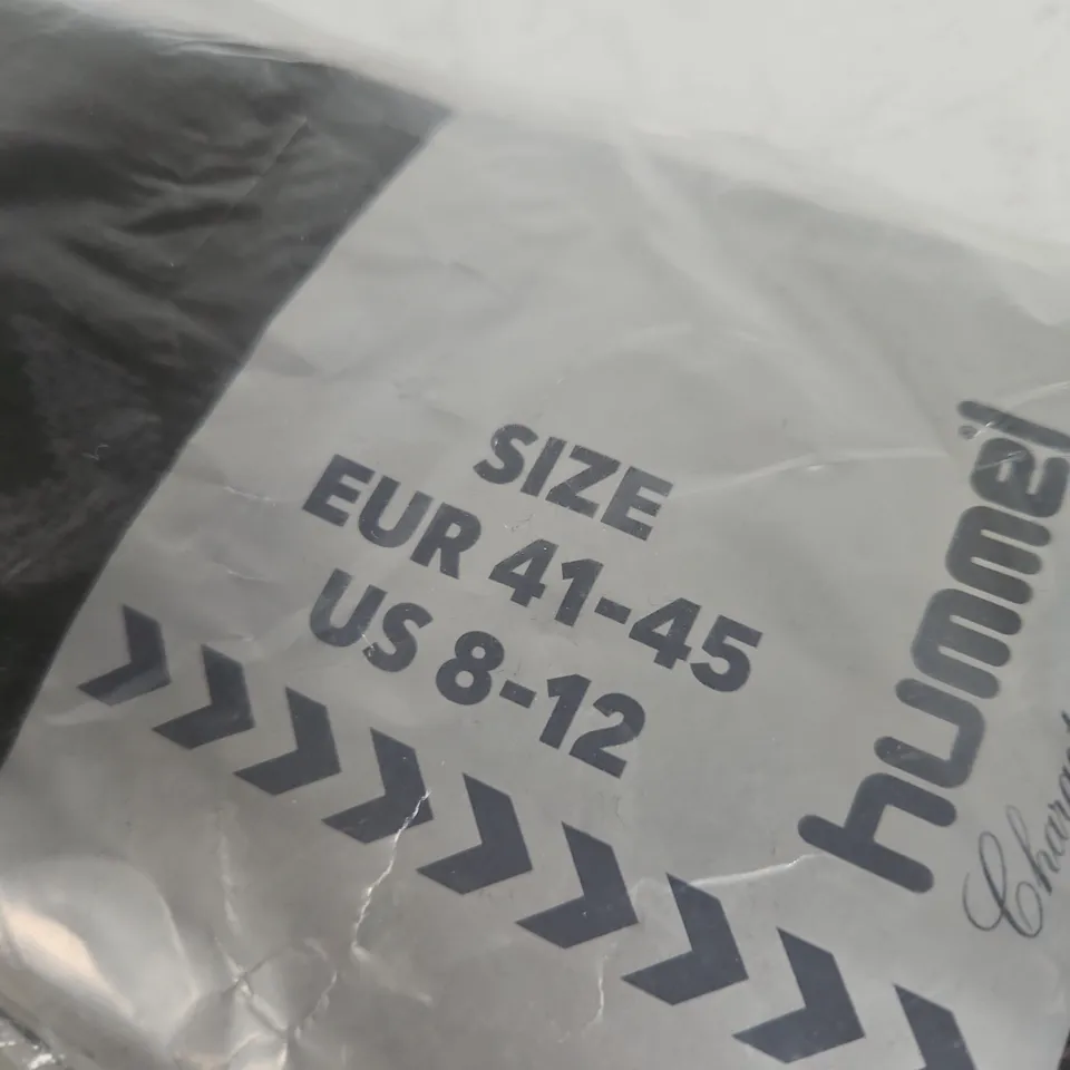 HUMMEL FOOTBALL SOCKS – BLACK, UK SIZE 7-11 (EU 41-45; US 8-12) – NEW IN WRAP