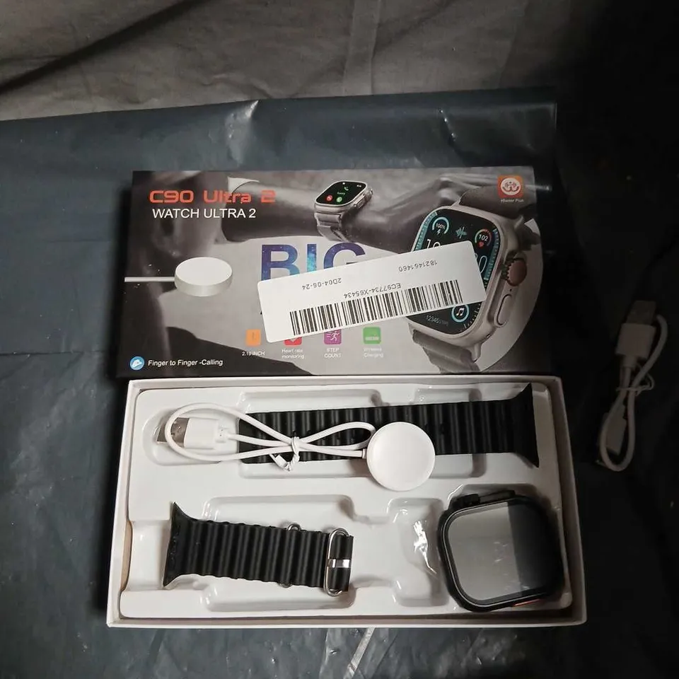 C90 ULTRA 2 SMARTWATCH – BOXED WITH ACCESSORIES