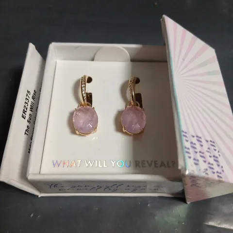 BOMB PARTY THE SUN WILL RISE COLOR-CHANGING STONE EARRINGS – AMETHYST TO PINK TOURMALINE, GOLD PLATED