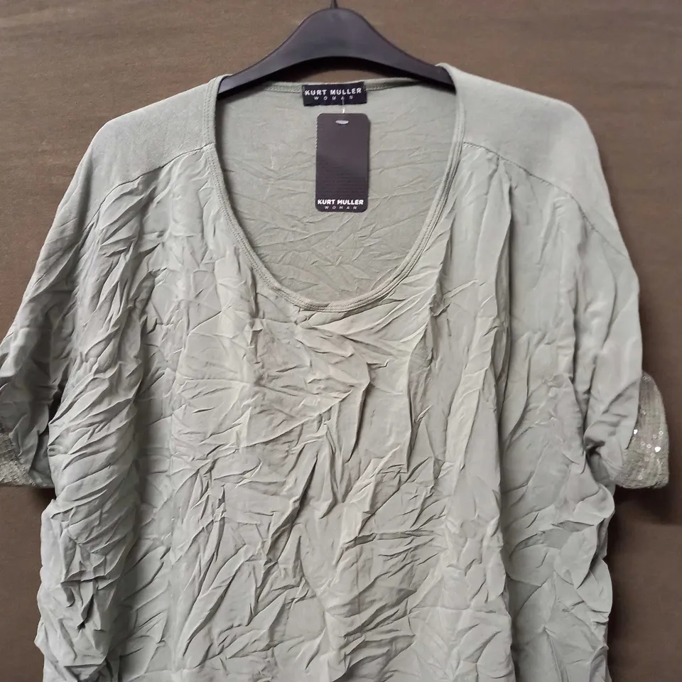 KURT MULLER WOMAN SEQUIN TOP IN PALE GREEN - SIZE UNSPECIFIED