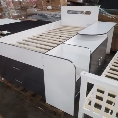 CAMBELL SINGLE (3') MID SLEEPERS WITH STORAGE INCLUDED WITH BUILT-IN LADDER INCLUDED WITH DESK INCLUDED