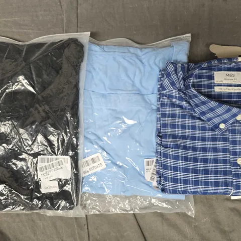 APPROXIMATELY 25 ASSORTED CLOTHING AND FASHION PRODUCTS IN VARIOUS STYLES AND SIZES - COLLECTION ONLY