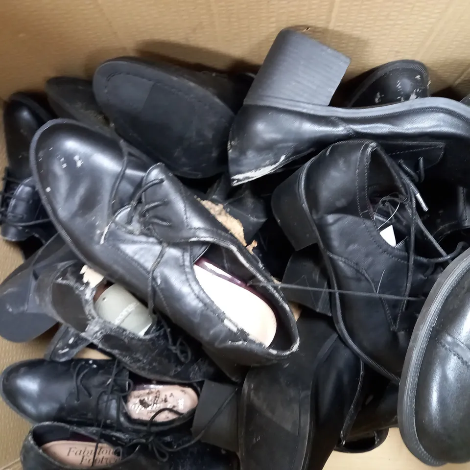 APPROXIMATELY 14 PAIRS OF FABUOLOUS FOOTWEAR BY GEORGE BLOCK HEEL FORMAL SHOES TO INCLUDE SIZE 6