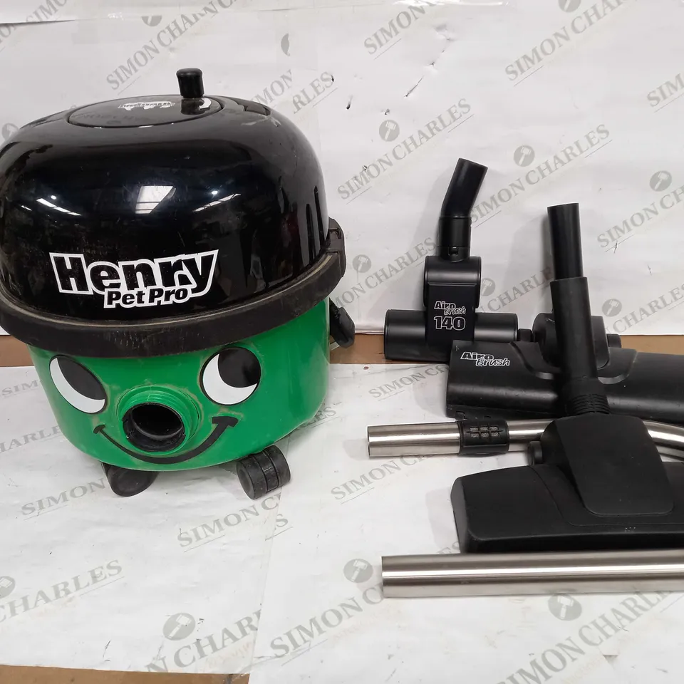 NUMATIC HENRY PET PRO VACUUM CLEANER 