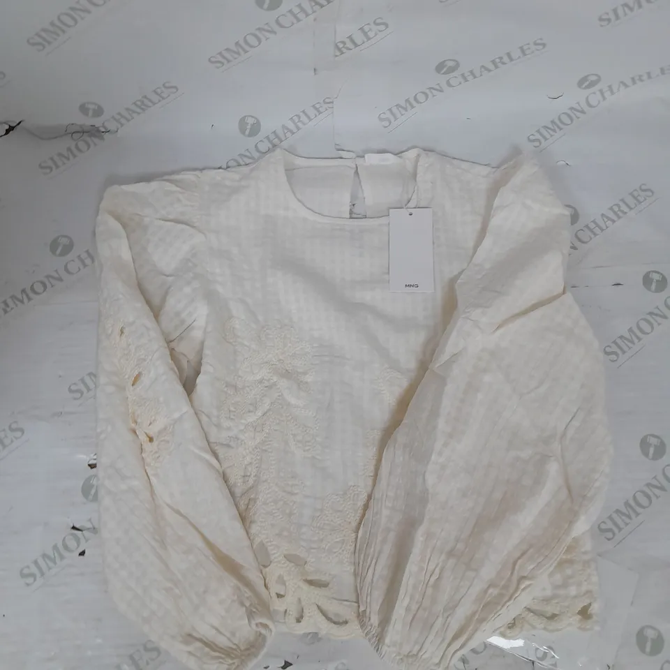 MANGO EMBROIDERED PUFF SLEEVE SHIRT IN OFF WHITE SIZE 12