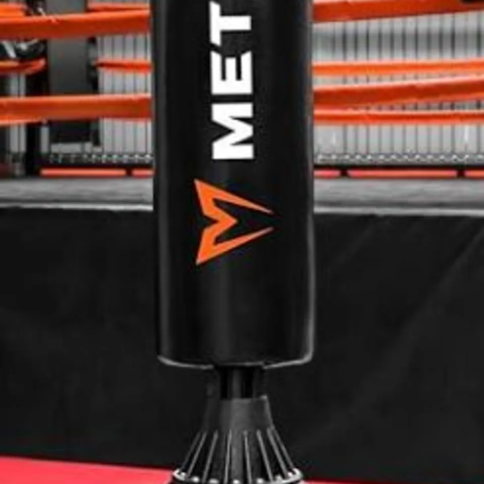 BOXED METIS FREESTANDING PUNCHING BAG