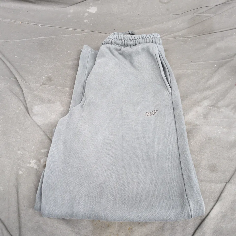 PULL&BEAR SKATER FIT JOGGERS – GREY, UK 32 (EU M / US M)