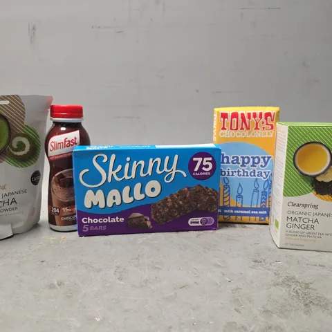 APPROXIMATELY 9 ASSORTED FOOD & DRINK ITEMS TO INCLUDE - SKINNY MALLO CHOCOLATE , ORGANIC JAPANSES MATCHA , TONY'S CHOCOLONELY ETC