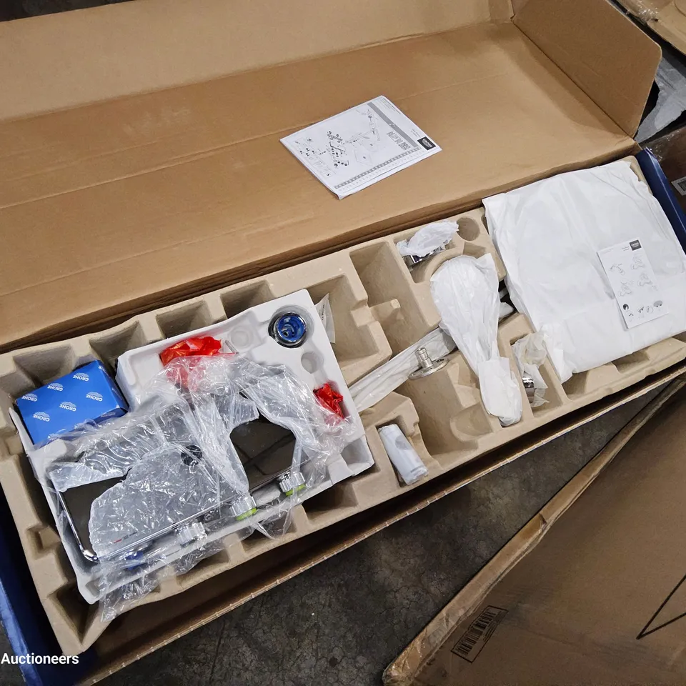 BOXED GROHE EUPHORIA 310 TERMOSTATIC SHOWER