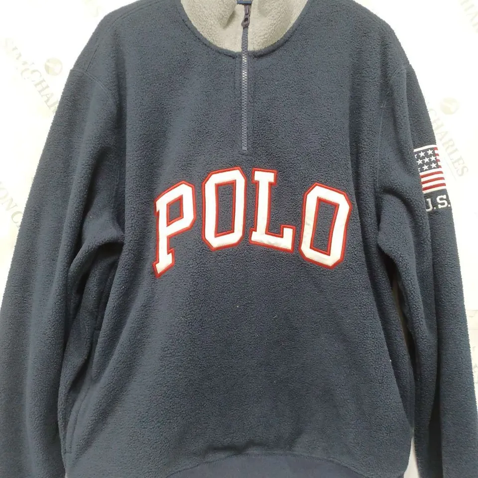 POLO RALPH LAUREN QUARTER ZIP HIGH COLLAR FLEECE IN NAVY/GREY - MEDIUM