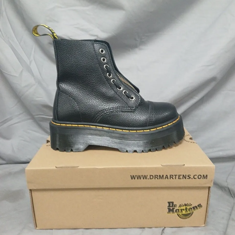 DR. MARTENS BLACK LEATHER COMBAT BOOTS – 8-EYELET, SIDE ZIP, AIRWAIR PULL TAB, PLATFORM SOLE - SIZE 6
